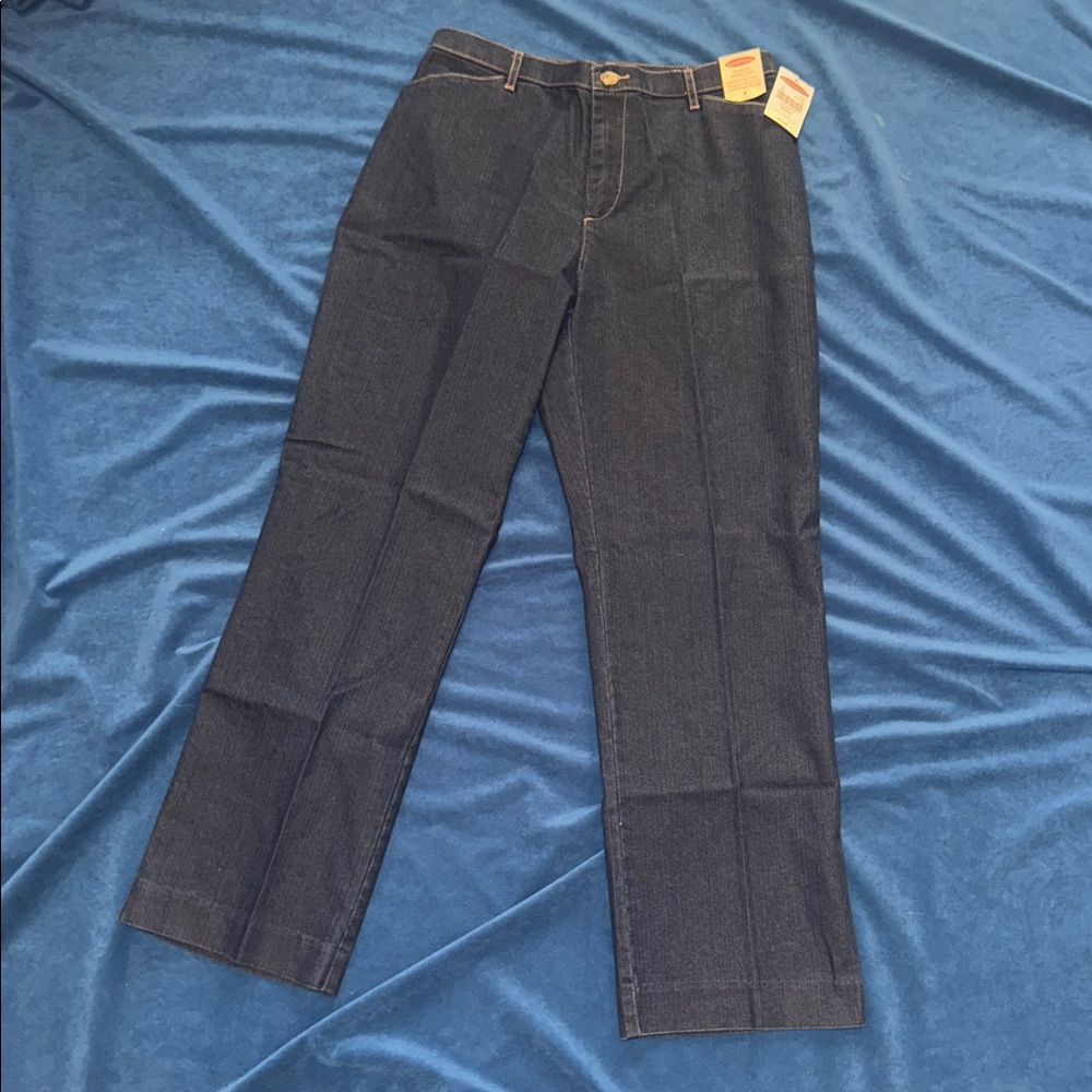 NWT northern reflections size 8 medium wash, Classic stretchy  above waist Pants